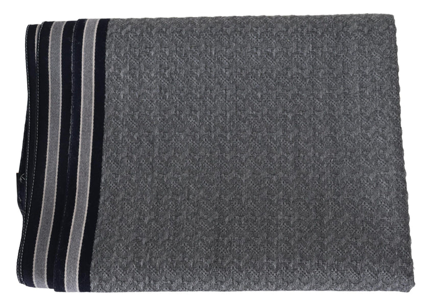 Gray Stripes Pattern 100% Wool Unisex Neck Wrap ScarfMISSONI Gorgeous brand new with tags, 100% Authentic Missoni wool scarf with stripes pattern design and brand logo embroidery. Material: 100% Wool Color: Gray Gender: Unisex Fringes Logo details Made in