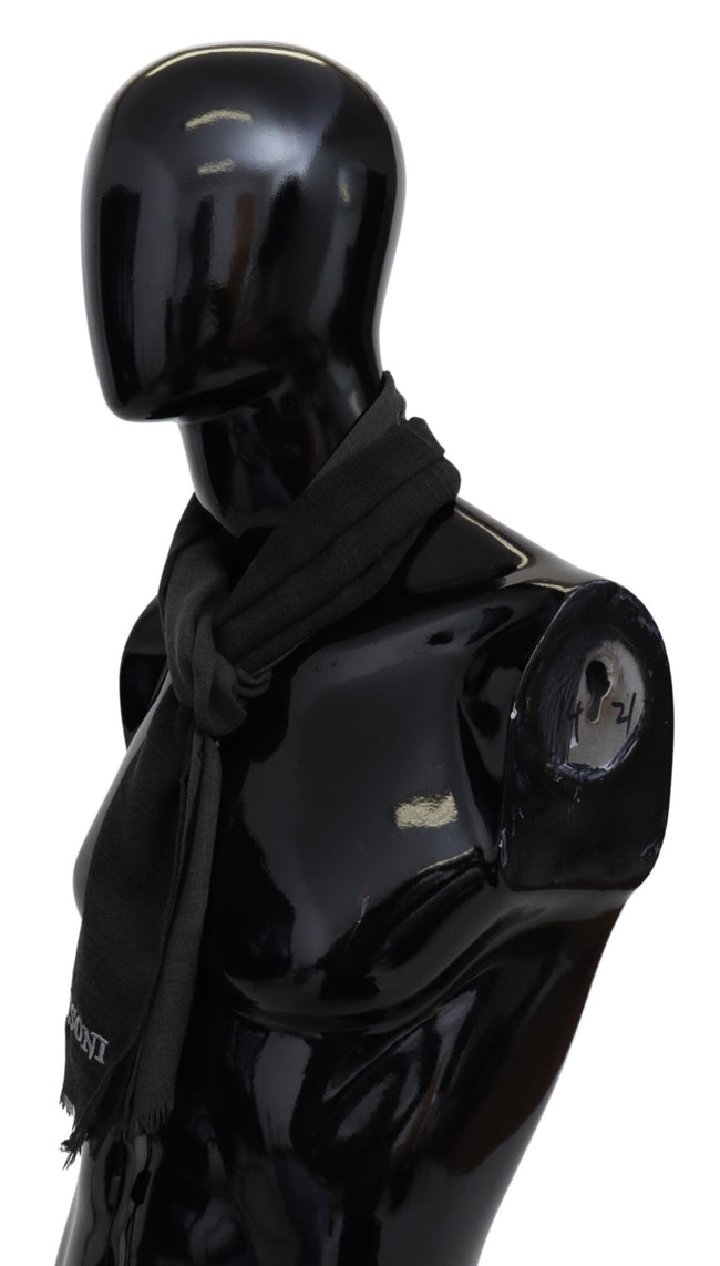 Gray Wool Unisex Neck Wrap Shawl Fringes Logo ScarfMISSONI Gorgeous brand new with tags, 100% Authentic Missoni wool scarf with brand logo embroidery. Material: 100% Wool Color: Gray Gender: Unisex Fringes Logo details Made in Italy SIZE: 160cm x 30cmGray