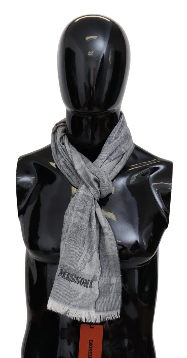 Gray Floral Wool Unisex Neck Wrap Fringes ScarfMISSONI Gorgeous brand new with tags, 100% Authentic Missoni wool scarf with pattern and brand logo embroidery. Material: 100% Wool Color: Gray Gender: Unisex Fringes Logo details Made in Italy SIZE: 180cm x