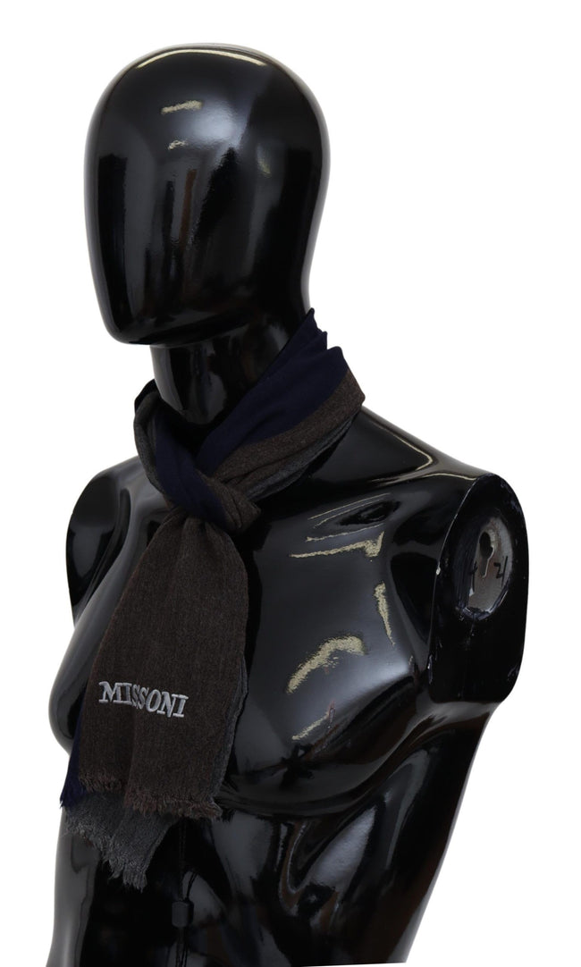 Multicolor Striped Wool Unisex Wrap Fringes ScarfMISSONI Gorgeous brand new with tags, 100% Authentic Missoni wool scarf with stripes pattern and brand logo embroidery. Material: 100% Wool Color: Multicolor Gender: Unisex Fringes Logo details Made in Ital