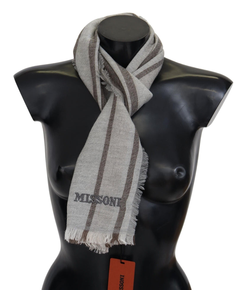 Multicolor Striped Wool Unisex Neck Wrap ScarfMISSONI Gorgeous brand new with tags, 100% Authentic Missoni wool scarf with stripes pattern and brand logo embroidery. Material: 100% Wool Color: Multicolor Gender: Unisex Fringes Logo details Made in Italy S