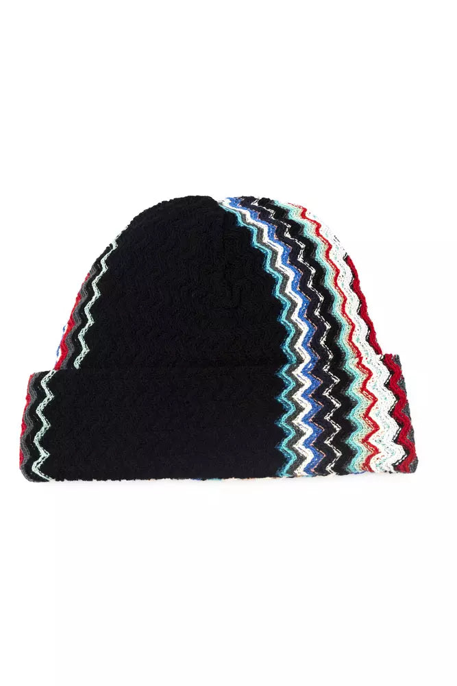 Multicolor Wool Men HatUnleash the power of pattern and color with Missoni’s mesmerizing hat, a true testament to the brand’s signature aesthetic. Immerse yourself in a geometric dream woven from the finest wool, crowned with a touch of playful marabou. T