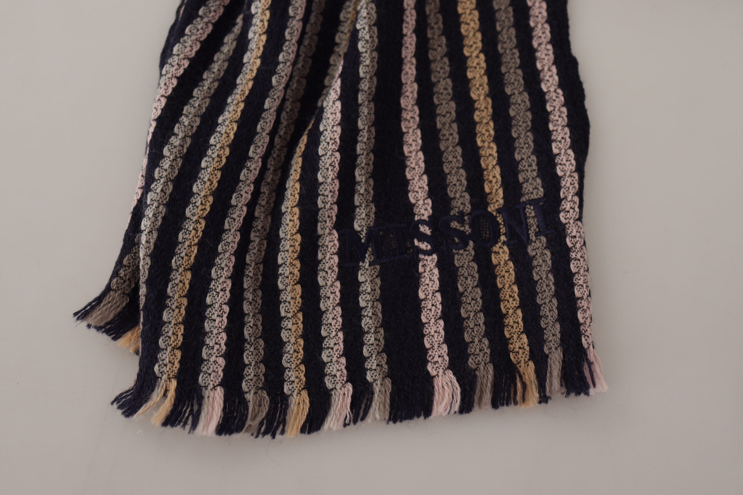 Multicolor Stripes Wool Knit Fringe Shawl ScarfMISSION Gorgeous brand new with tags, 100% Authentic MISSONI Mens Scarf. Material: 100% Wool Color: Multicolor Logo details Made in Italy SIZE: 180cm x 30cmMulticolor Stripes Wool Knit Fringe Shawl Scarf${tag