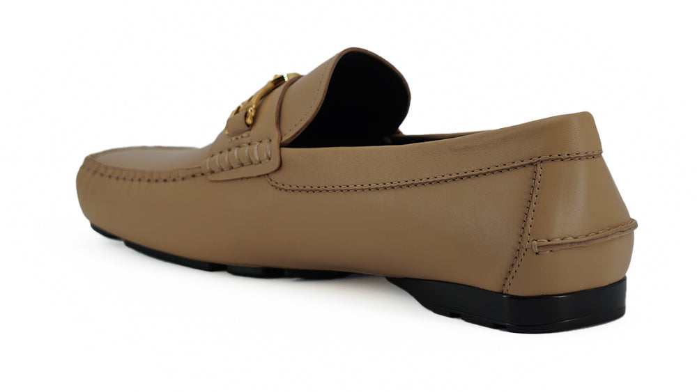 Exquisite Medusa Gold-Tone Leather LoafersIndulge in the epitome of luxury with these 100% authentic Versace men’s loafers, new with tags, box, and dust bag included. Crafted from the finest calf leather in an elegant beige hue, these shoes are the perfec