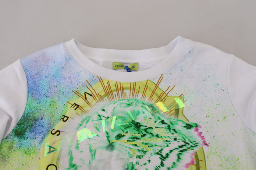 White Graphic Print Long Sleeves SweaterVERSACE JEANS Gorgeous brand new with tags, 100% Authentic VERSACE JEANS long sleeves crew neck sweater. Model: Long sleeve sweater Color: White Graphic Print Logo details Made in Italy Materials: 100% CottonWhite G