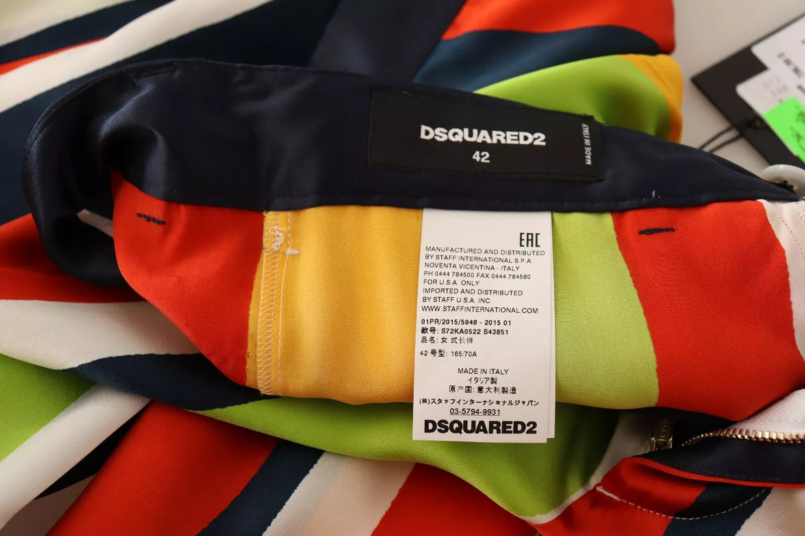 Pantalon droit taille mi-haute à rayures multicolores