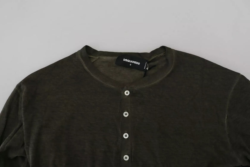 Gray Cotton Linen Long Sleeves Pullover SweaterDSQUARED2 Gorgeous brand new with tags, 100% Authentic DSQUARED2 men’s pullover sweater. Model: Pullover sweater Colour: Grey Logo details Made in Italy Material: 70% Cotton 30% LinenGray Cotton Linen Long Sl