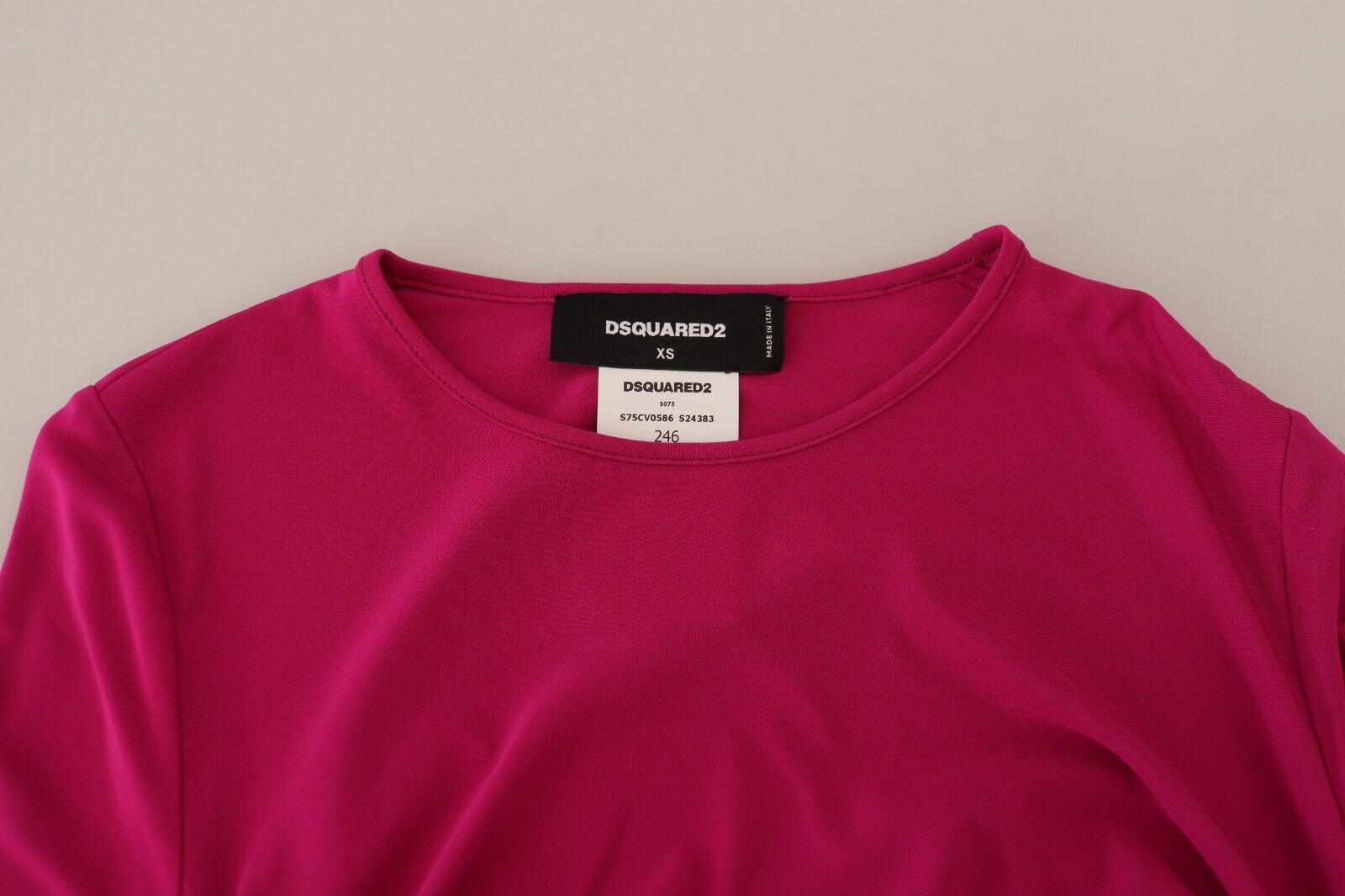 Fuchsiafarbenes, gerafftes Minikleid mit langen Ärmeln aus Synthetik