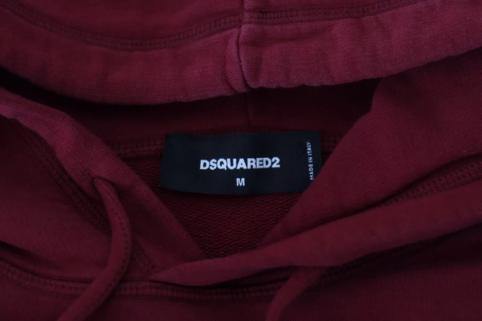Pull à capuche imprimé en coton bordeaux à bords déchirés
