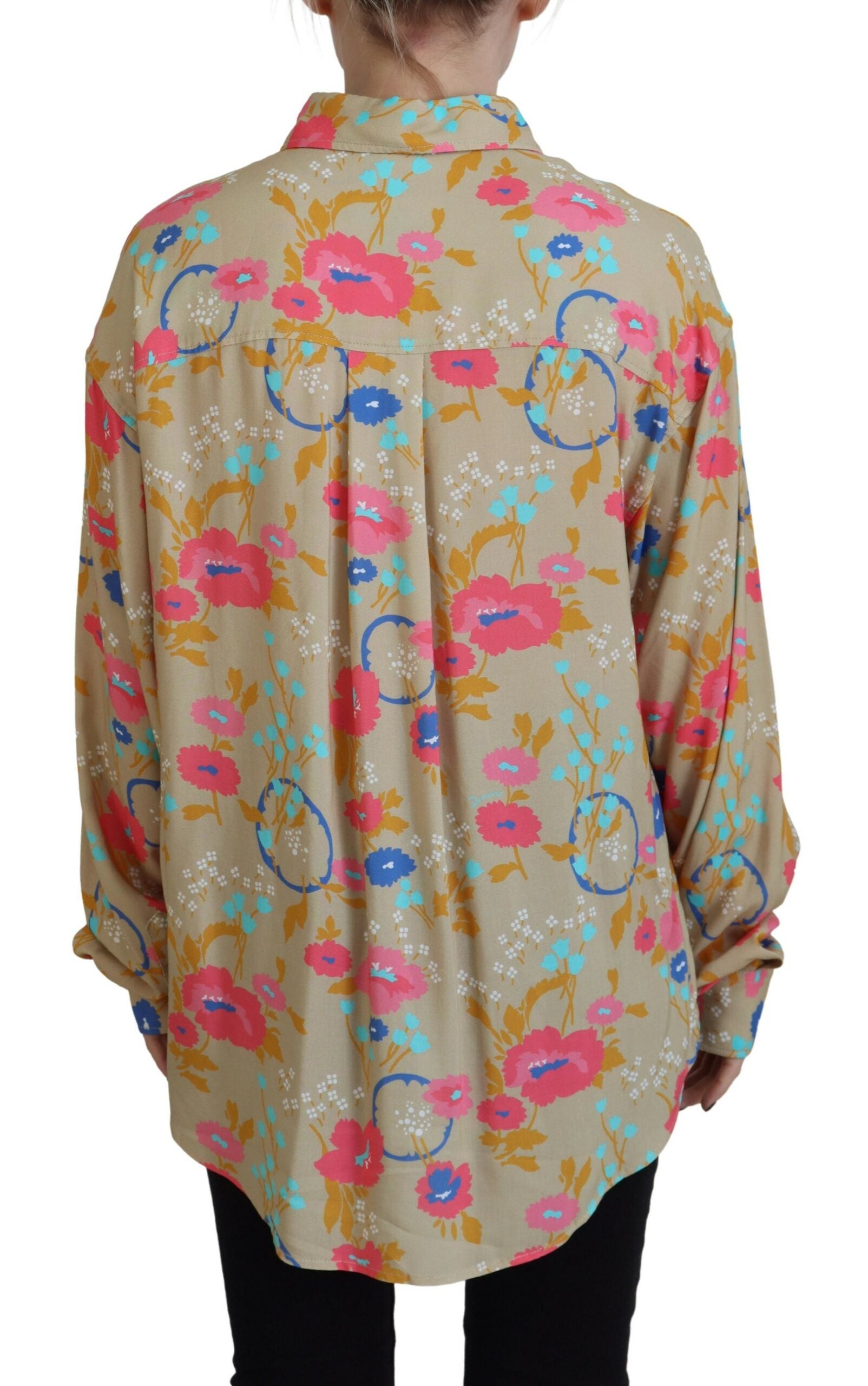 Chemise beige à fleurs, col boutonné, manches longues