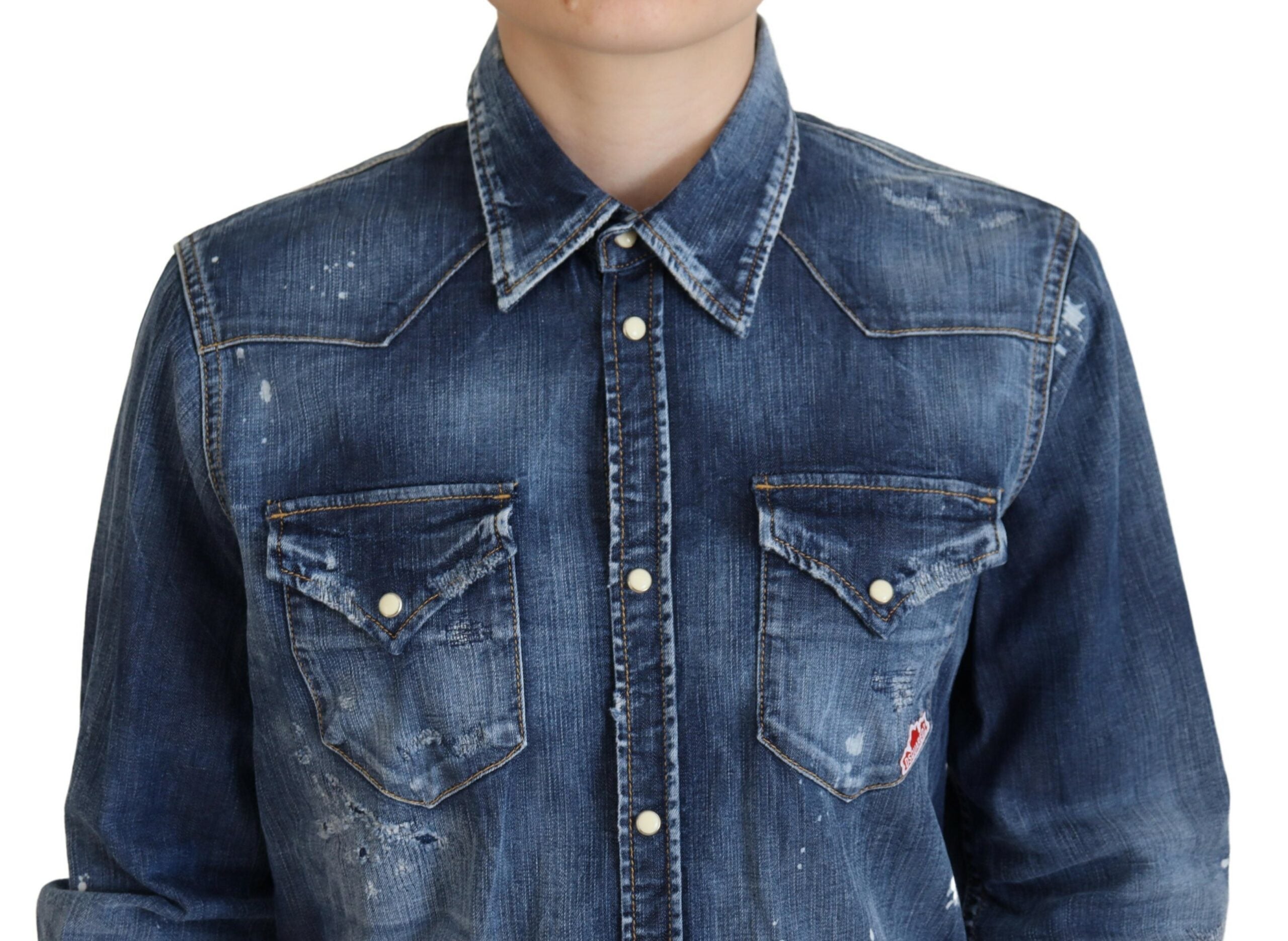 Chemise en jean bleu délavé à col boutonné en coton délavé