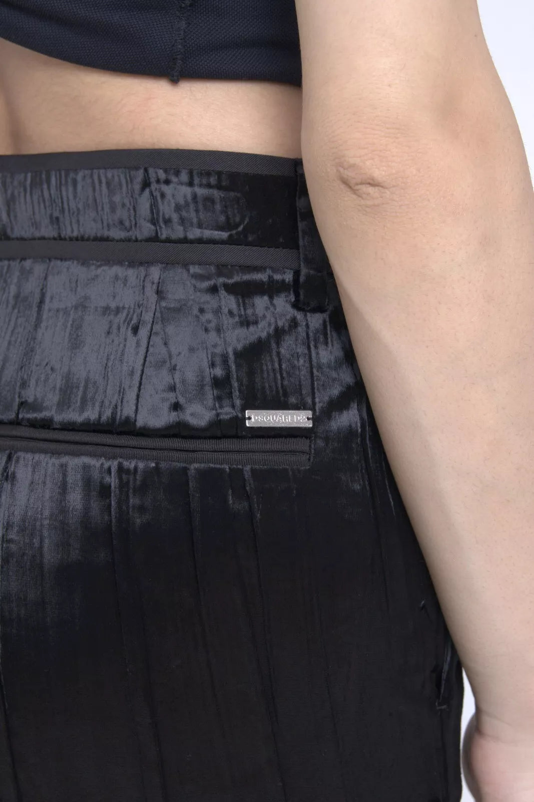 Pantalon taille haute super évasé en viscose noire
