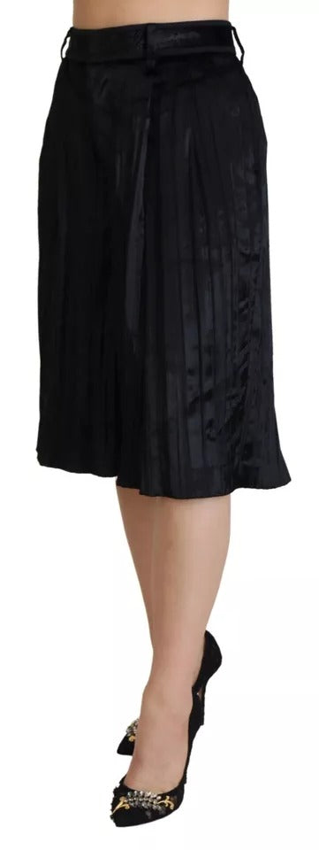 Pantalon noir plissé taille haute jambes larges et court
