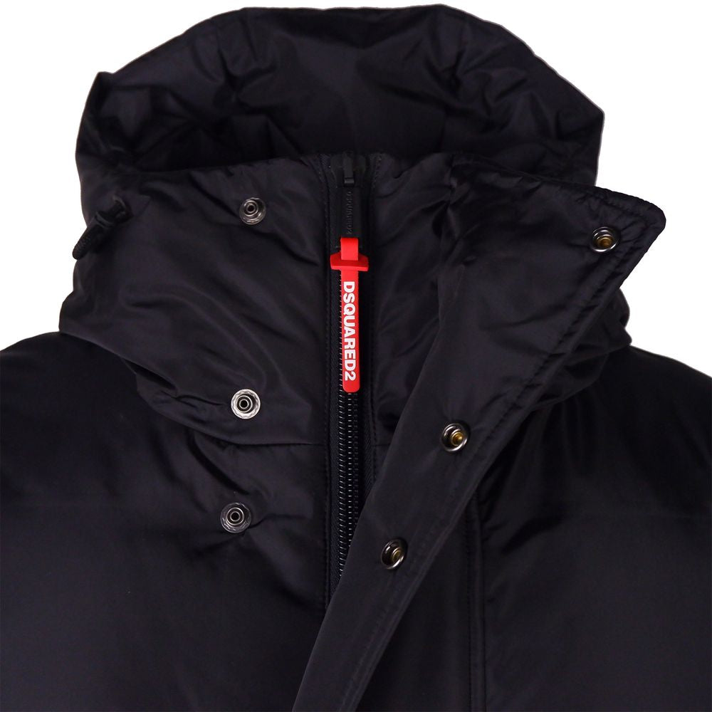 Black Nylon Men Down JacketElevate your outerwear with the Dsquared² men’s down jacket, a seamless blend of urban sophistication and rugged functionality. Crafted from premium black nylon and insulated with pure goose down, this jacket promises unparallel