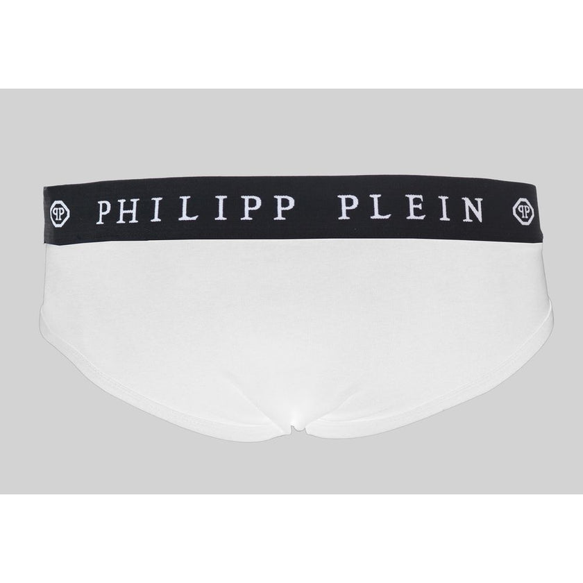 White Cotton Men Boxer ShortStep up your undergarment game with these exceptional Philipp Plein boxer shorts, where comfort meets luxury in a seamless blend. Designed to provide an unparalleled fit, these white boxer shorts feature the iconic Philipp Plei