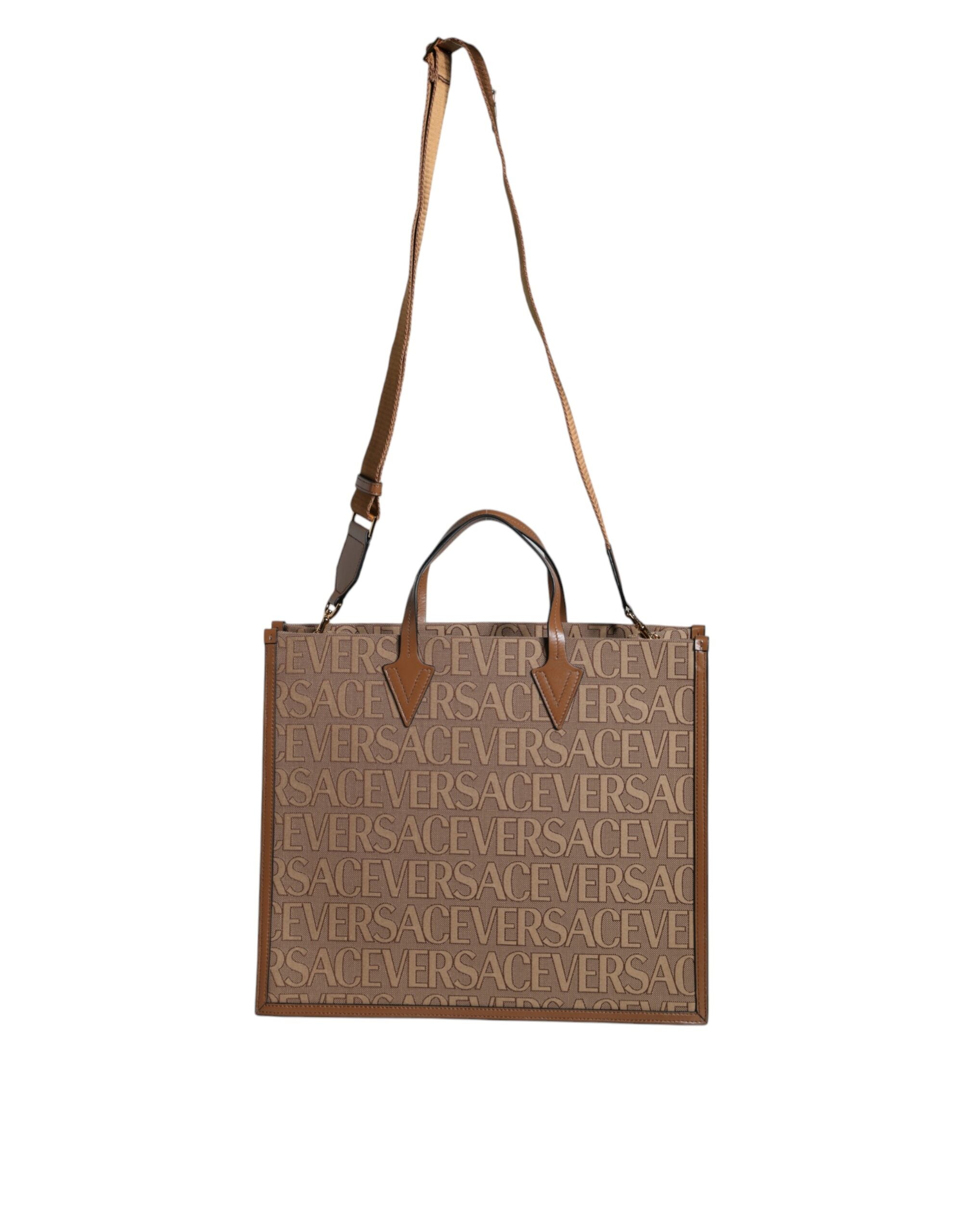 Braune Umhängetasche aus Leder mit Jacquard-Logo