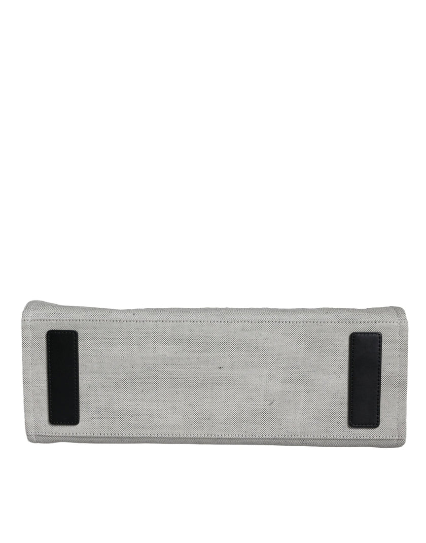 White Top Handle Canvas Leather Logo Crossbody Tote BagVERSACE Absolutely stunning, 100% Authentic, brand new with tags VERSACE tote bags. Brand logo, solid color, crossbody strap. Model: Tote bag Material: VL100%, WV66% VI19% PA10% WS5% Color: White, Bla