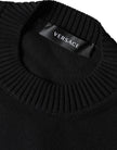 Black Medusa Embroidery Crew Neck Pullover SweaterVERSACE Absolutely stunning, 100% Authentic, brand new with tags VERSACE embroidered pullover sweater crafted from cotton features a long sleeves and crew neck. Model: Pullover sweater Colour: Black Materi