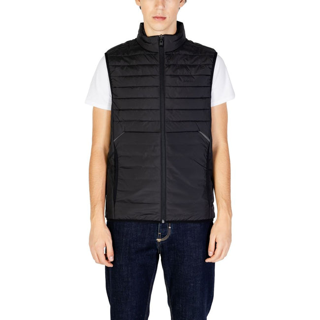 Black Polyester Sleveless JacketThe Boss V_Thor 2 10262007 01 50514762 men’s sleeveless vest is the perfect choice for those seeking a modern and functional style. Made from 100% polyester, this garment offers lightness, durability, and comfort throughout