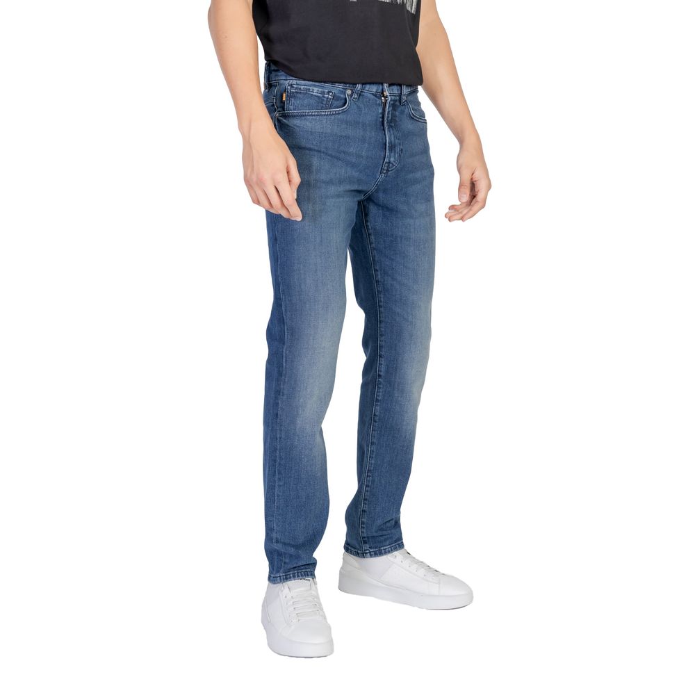 Blue Cotton Relaxed Fit JeansThe Boss RE.MAINE BO 10265584 01 50526928 men’s regular / loose jeans offer the perfect blend of comfort and contemporary style. With a regular and slightly loose fit, these jeans are ideal for those seeking freedom of movemen