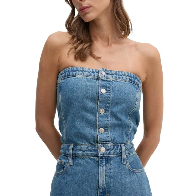 Blue Cotton Long DressDiscover the contemporary elegance of the Calvin Klein Jeans STRAPLESS MAXI DRESS J20J223742. This strapless dress features a straight and elongated fit, enhanced by a front button closure that adds a modern and sophisticated touch.
