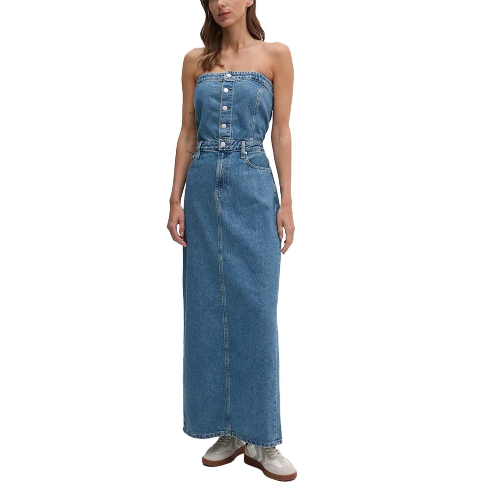 Blue Cotton Long DressDiscover the contemporary elegance of the Calvin Klein Jeans STRAPLESS MAXI DRESS J20J223742. This strapless dress features a straight and elongated fit, enhanced by a front button closure that adds a modern and sophisticated touch.