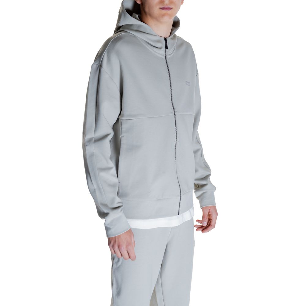 Gray Cotton HoodieDiscover the Calvin Klein SHADOW EMBOSSED LOGO K10K113088 men’s hoodie, an essential piece for your wardrobe. Made from a blend of 80% cotton, 16% recycled polyester, and 4% elastane/lycra, this hoodie offers exceptional comfort and a pe