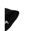 Black Organic Cotton Cap (Baseball Hat)Discover the Calvin Klein CLASSIC COTTON RIB BEANIE for men, an essential accessory for your winter wardrobe. Made from a blend of 50% organic cotton, 45% cotton, and 5% cashmere, this beanie offers the perfect combi