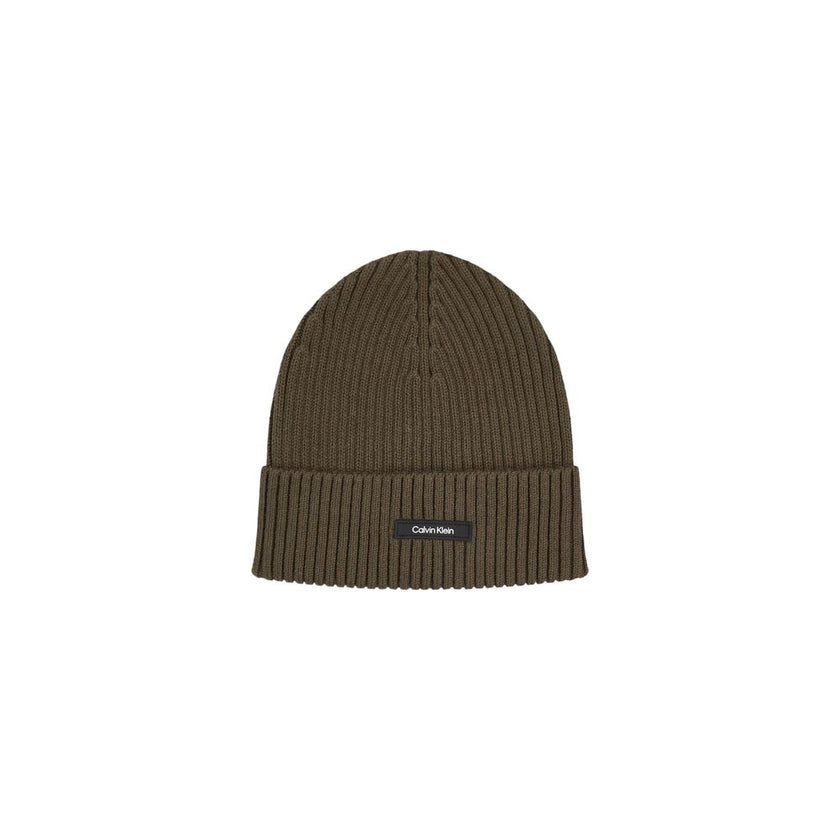 Blue Organic Cotton Cap (Baseball Hat)Discover the Calvin Klein CLASSIC COTTON RIB BEANIE for men, an essential accessory for your winter wardrobe. Made from a blend of 50% organic cotton, 45% cotton, and 5% cashmere, this beanie offers the perfect combin