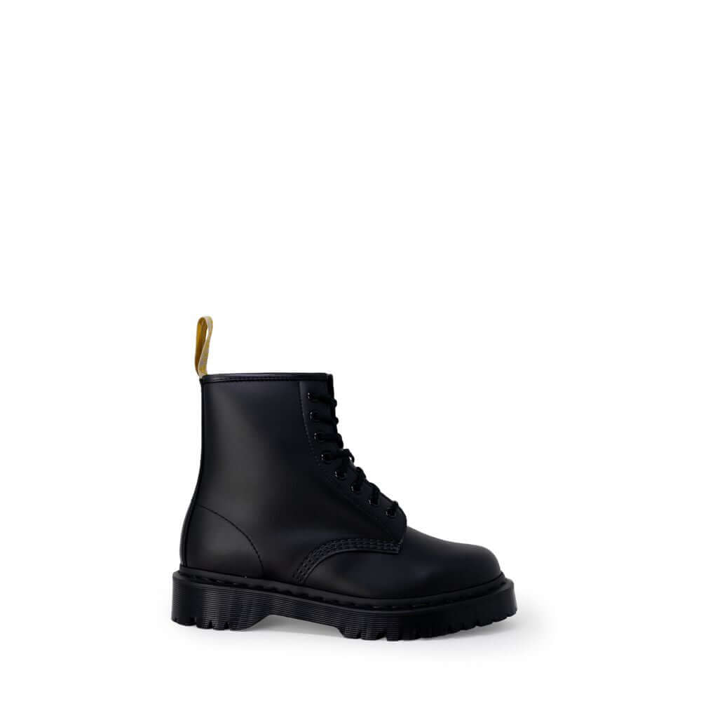 Black Polyester Lace-Up BootsDiscover the Dr. Martens VEGAN 1460 BEX MONO women’s boots, an icon of style and comfort. Made from 100% polyester, these boots are designed to provide a comfortable fit and lasting durability. Featuring a sturdy sole and clas