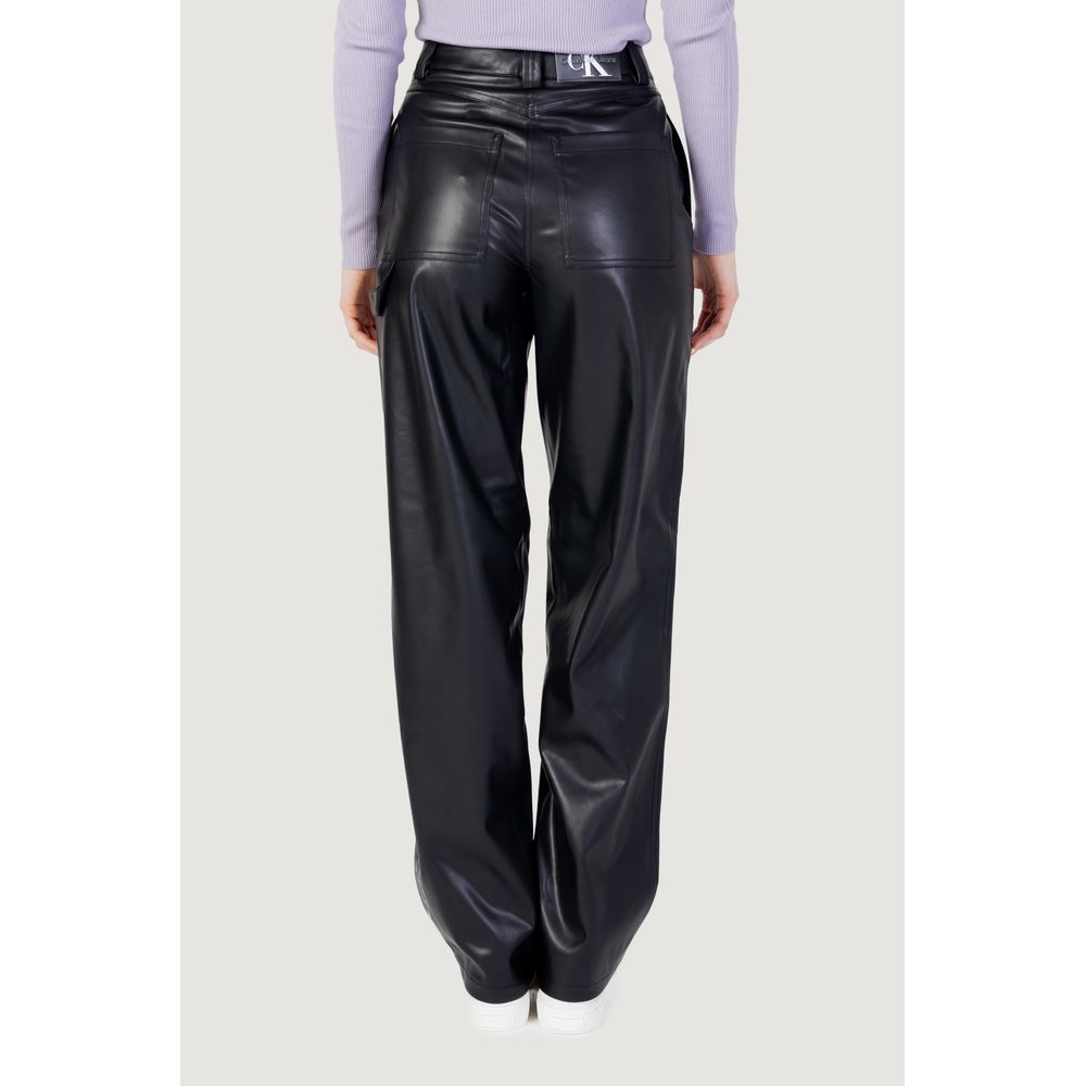 Black Recycled Polyester PantThe Calvin Klein Jeans J20J221385 – FAUX LEATHER HIGH regular-fit women’s trousers offer a contemporary and refined style choice. Crafted from high-quality faux leather, these trousers feature a straight leg and a high-waisted