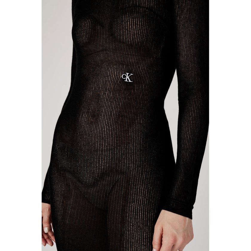 Black Marabou Long DressThe Calvin Klein Jeans SHEER TIGHT SWEATER J20J222275 long dress embodies the perfect blend of contemporary style and minimalist sophistication. Crafted from a blend of 63% acrylic and 37% polyamide, this dress stands out for its l