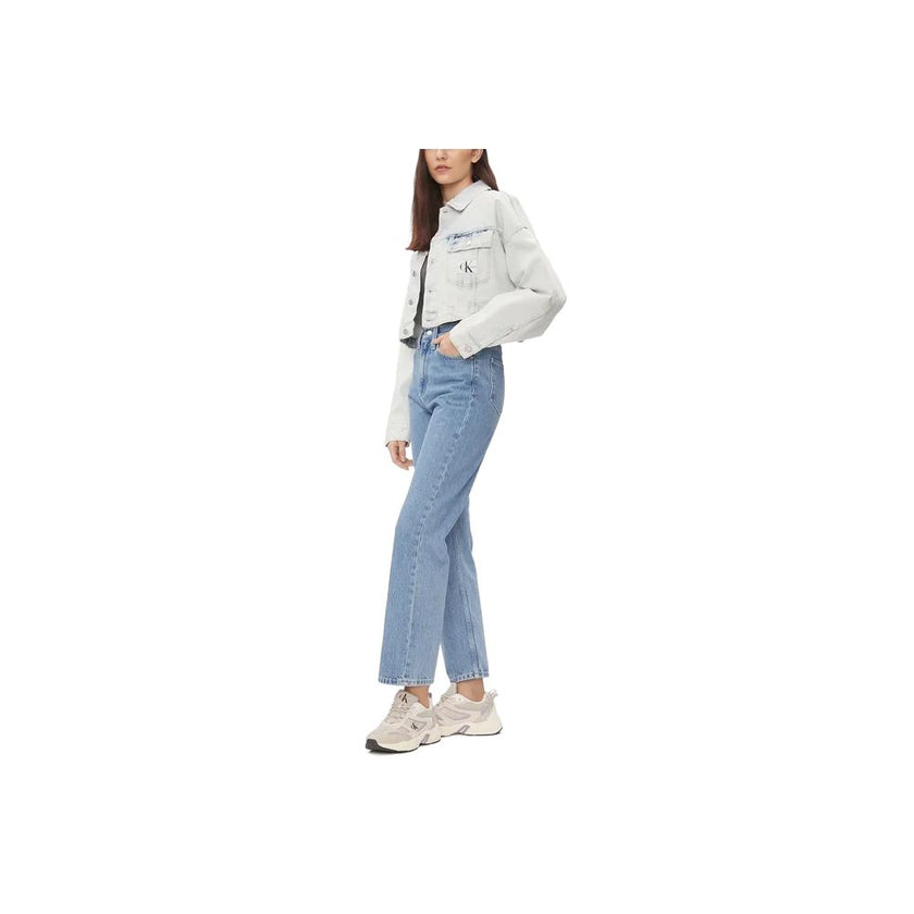 Light Blue Cotton Relaxed Fit JeansThe Calvin Klein Jeans HIGH RISE STRAIGHT J20J222138 women’s wide-leg jeans blend contemporary style with timeless comfort. Featuring a flattering high-rise waist and a straight wide leg, these jeans provide a modern, ve