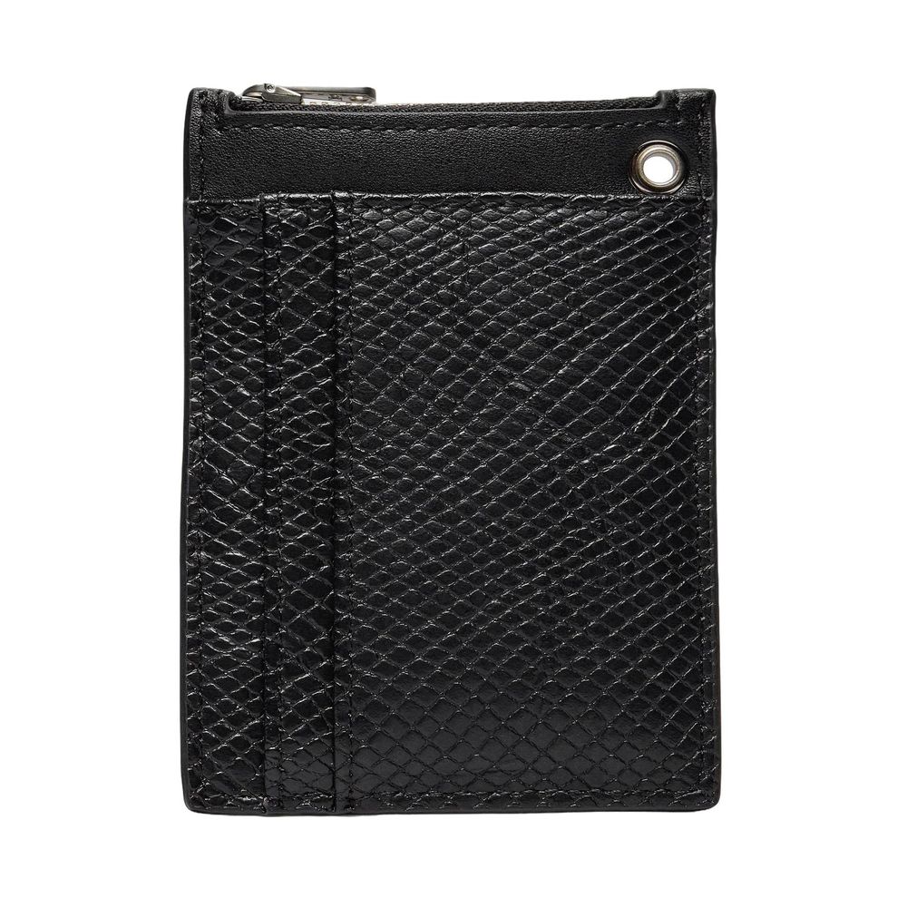 Black Polyethylene CardholderThe Calvin Klein Jeans K60K611562 women’s card holder wallet stands out for its modern, compact design, ideal for those seeking practicality and elegance. Made from high-quality materialsâ72% polyurethane and 28% recycled po