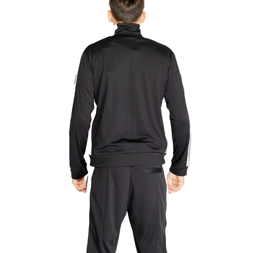 Black Recycled Polyester SweatshirtDiscover the Calvin Klein Sport PW – FULL ZIP hoodie for men, an essential piece for your sports wardrobe. Made from 100% recycled polyester, this hoodie symbolizes sustainability and comfort. The full zip design allows