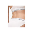 White Cotton PantieDiscover the ultimate comfort and style with the Calvin Klein Underwear BIKINI F3787E women’s briefs and thong. Made from a high-quality blend of 53% cotton, 35% modal, and 12% elastane, these pieces offer a soft and snug fit. The minim