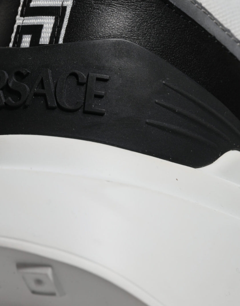 Multicolor Canvas Quad Fabric Medusa Low Top Sneakers ShoesVERSACE Gorgeous brand new with tags, 100% Authentic VERSACE canvas quad fabric Medusa low top sneakers. Model: Low-top sneakers Color: Multicolor Material: 69% PU 25% PL 6% CO Rubber sole Lace up