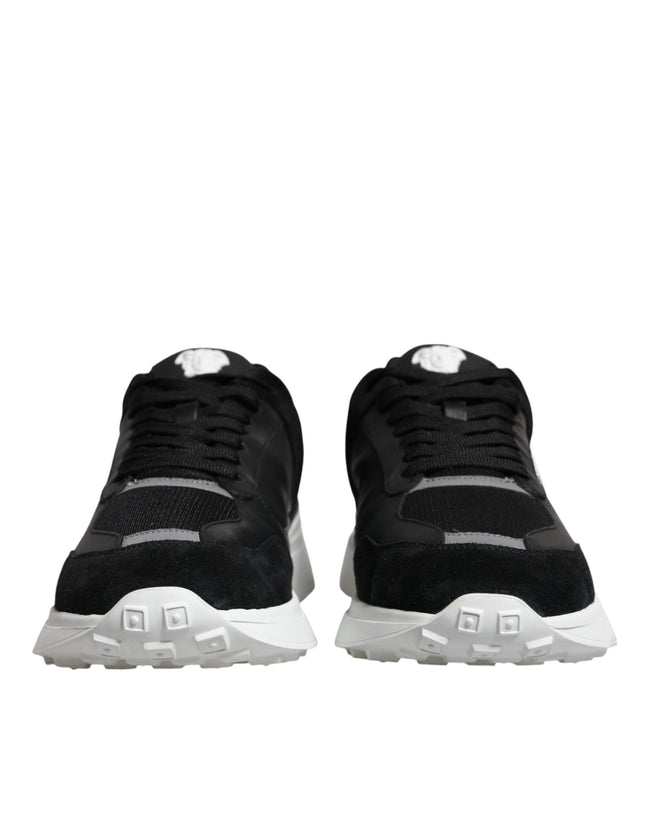 Black Canvas Quad Fabric Medusa Low Top Sneaker ShoesVERSACE Gorgeous brand new with tags, 100% Authentic VERSACE canvas quad fabric Medusa low top sneakers. Model: Low-top sneakers Color: Black, White Material: 69% PU 25% PL 6% CO Rubber sole Lace up clo