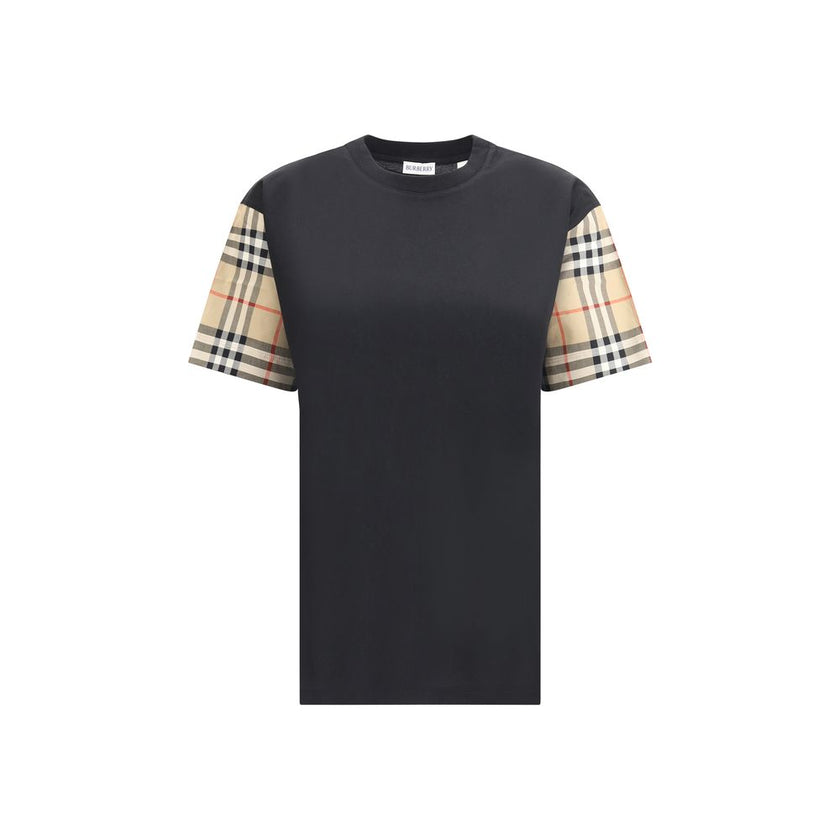 Black Cotton T-ShirtBurberry’s Cotton Check Archive Sleeve T-shirt is a garment that combines comfort with distinctive style. Featuring a ribbed collar, this T-shirt features sleeves embellished with the iconic Archivio Check pattern, one of the brand’s h
