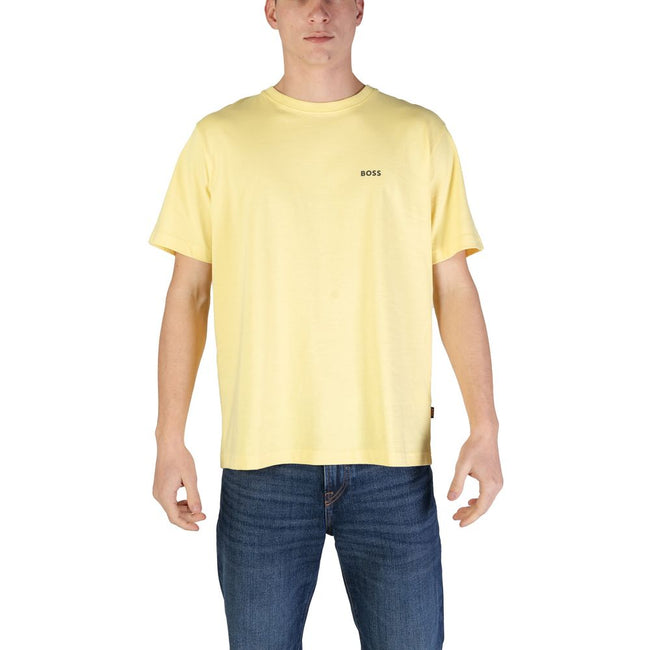 Yellow Cotton T-ShirtThe Boss men’s short-sleeved t-shirt 10189487 50515357 is crafted from 100% high-quality cotton, ensuring natural comfort and breathability for any season. This model features a regular fit, a classic crew neck, and meticulous finishi