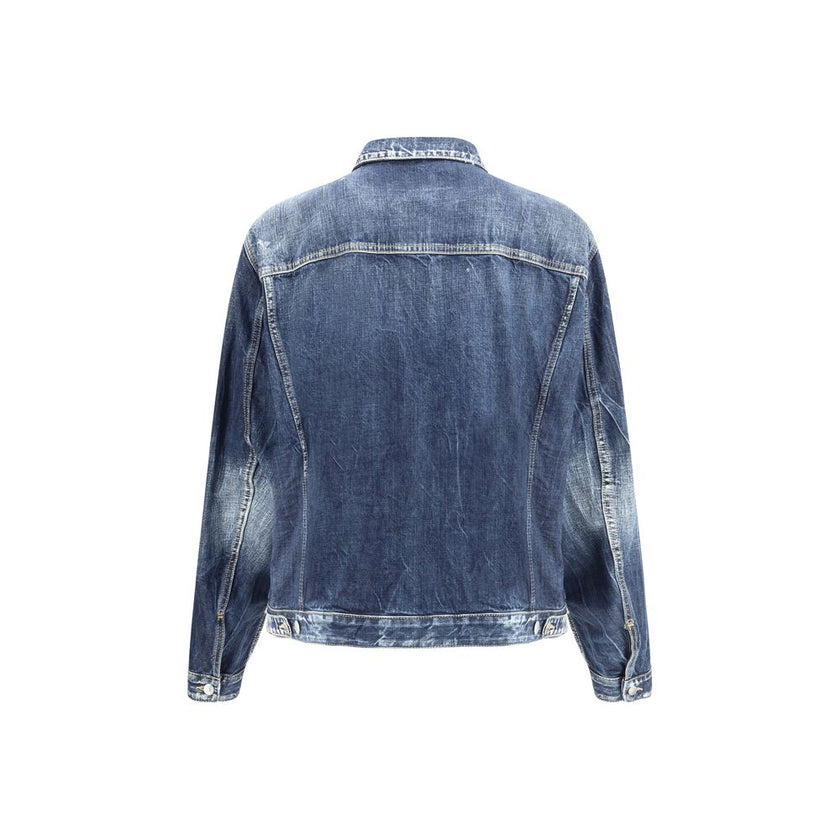 Blue Cotton Denim JacketDenim Carpenter Jean jacket from Dsquared2, classic collar, front zipper closure, two maxi patch pockets on front, two patch pockets with flap and buttons on front, worn vintage effect design, brand monogram printed on front. Seaso
