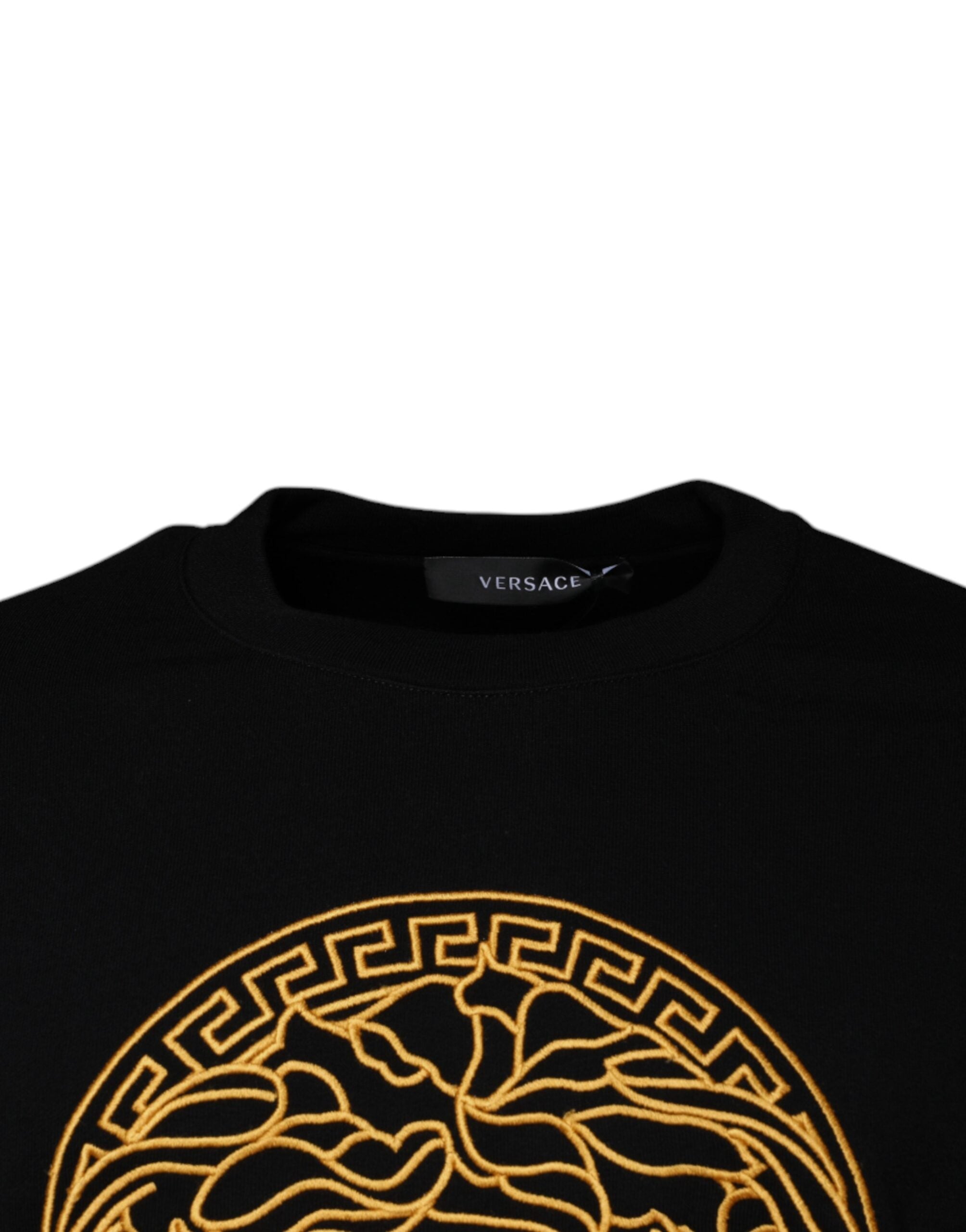 Black Medusa Embroidery Crew Neck Pullover SweaterVERSACE Absolutely stunning, 100% Authentic brand new with tags VERSACE embroidered pullover sweater crafted from cotton features a long sleeves and crew neck. Model: Pullover sweater Color: Black, Gold Ma
