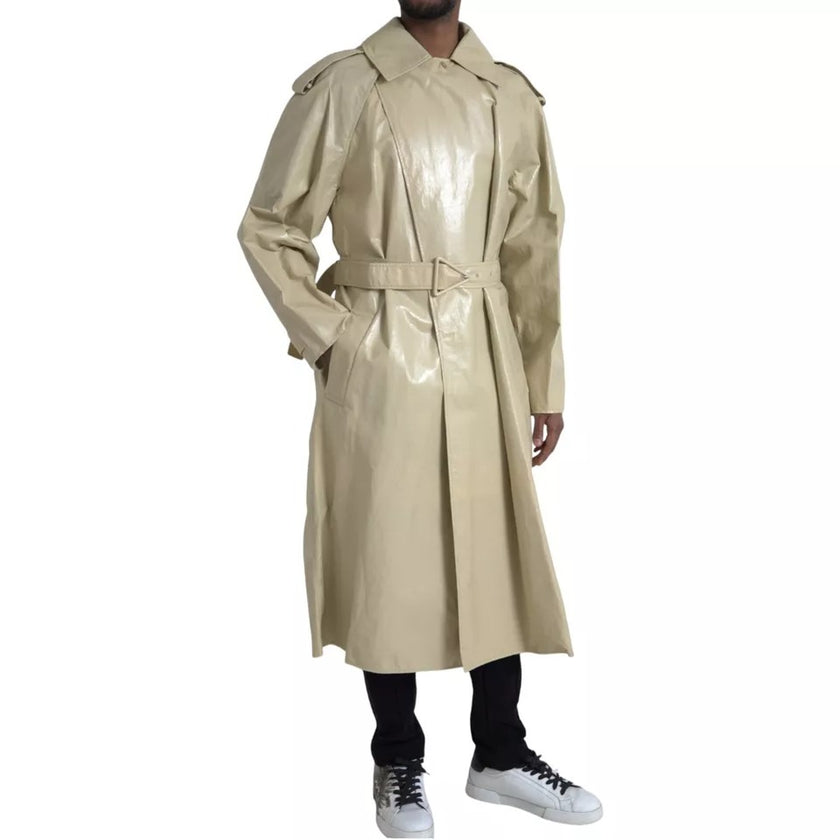 Beige Lambskin Leather Trench Coat JacketBOTTEGA VENETA Absolutely stunning, 100% Authentic, brand new with tags BOTTEGA VENETA trench coat waterproof jacket. Model: Trench coat jacket Colour: Black Material: 100% Calf Leather Full button closure Logo det