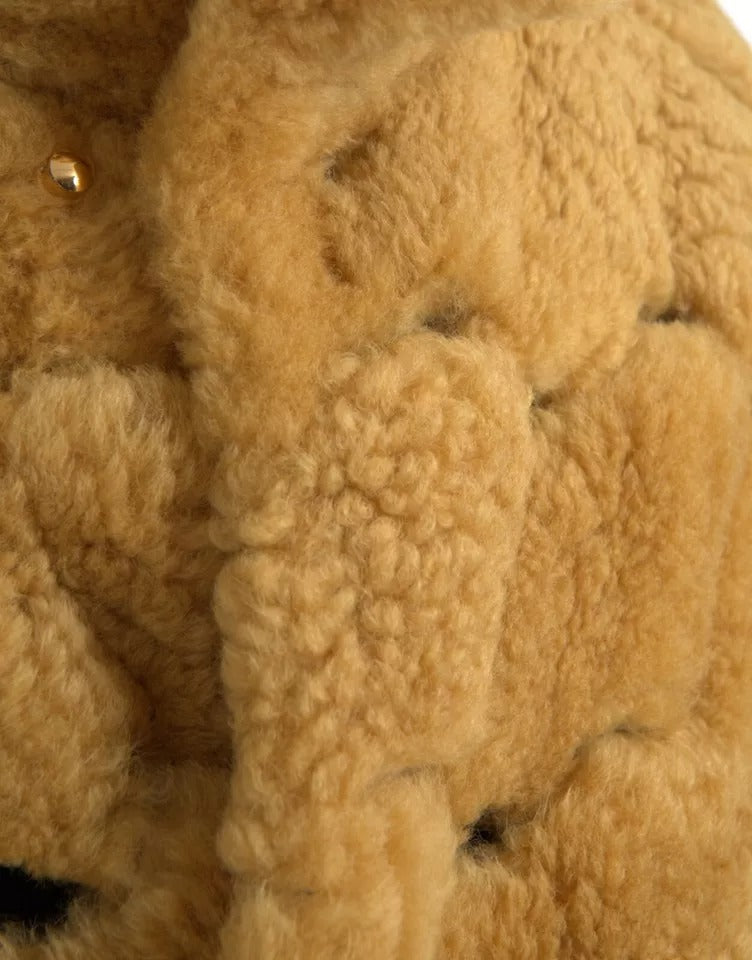 Bottega Veneta Gelber langer Teddy-Mantel aus Wolle