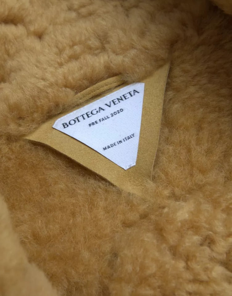 Bottega Veneta Gelber langer Teddy-Mantel aus Wolle