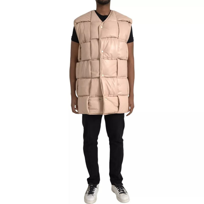 Beige Quilted Sleeveless Calf Leather JacketBOTTEGA VENETA Absolutely stunning, 100% Authentic, brand new with tags BOTTEGA VENETA leather vest Model: Quilted Vest Jacket Colour: Beige Material: 100% Calf Leather Full button closure Made in ItalyBeige Qui