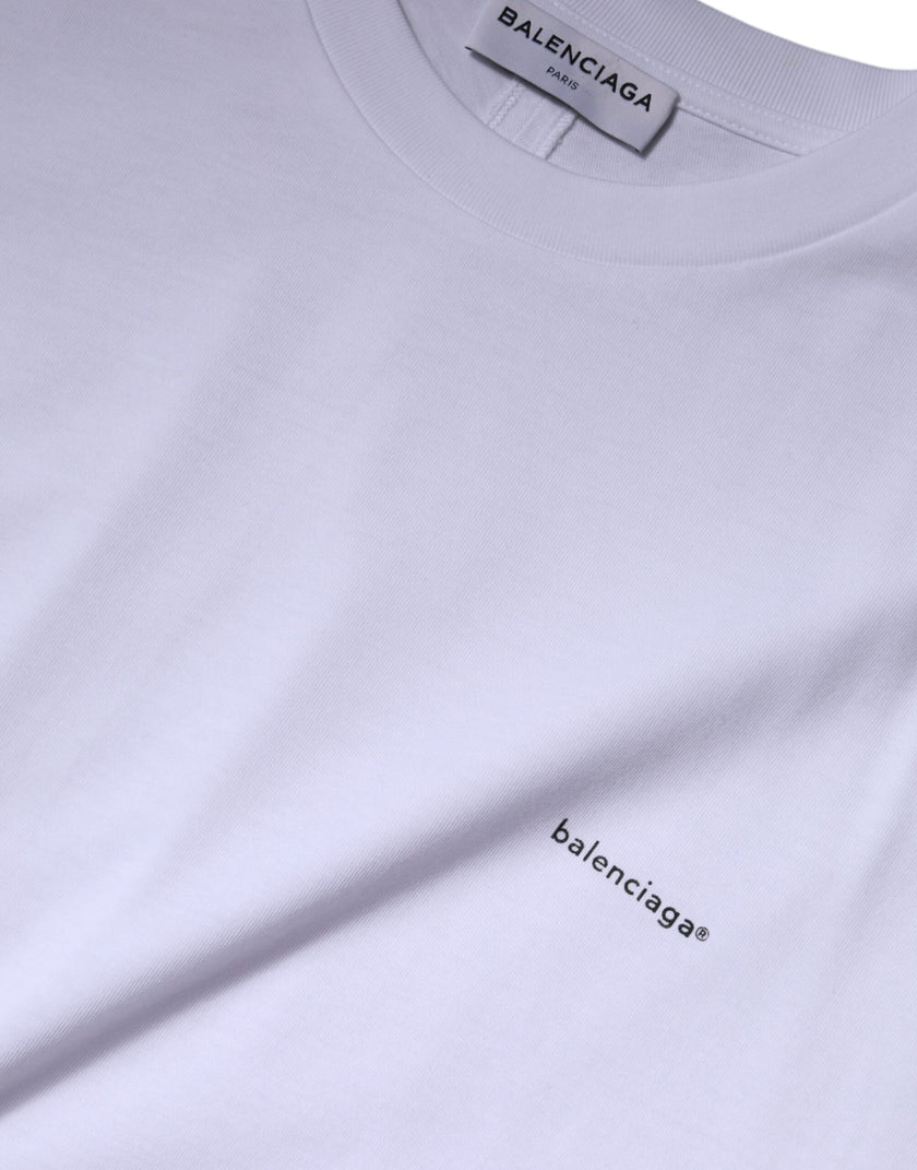 White Logo Cotton Crew Neck Short Sleeves T-shirtBALENCIAGA Absolutely stunning, 100% Authentic brand new Balenciaga cotton crew neck t-shirt with logo print. Model: Short sleeves crew neck t-shirt Colour: White Material: 100% Cotton Logo details Made in