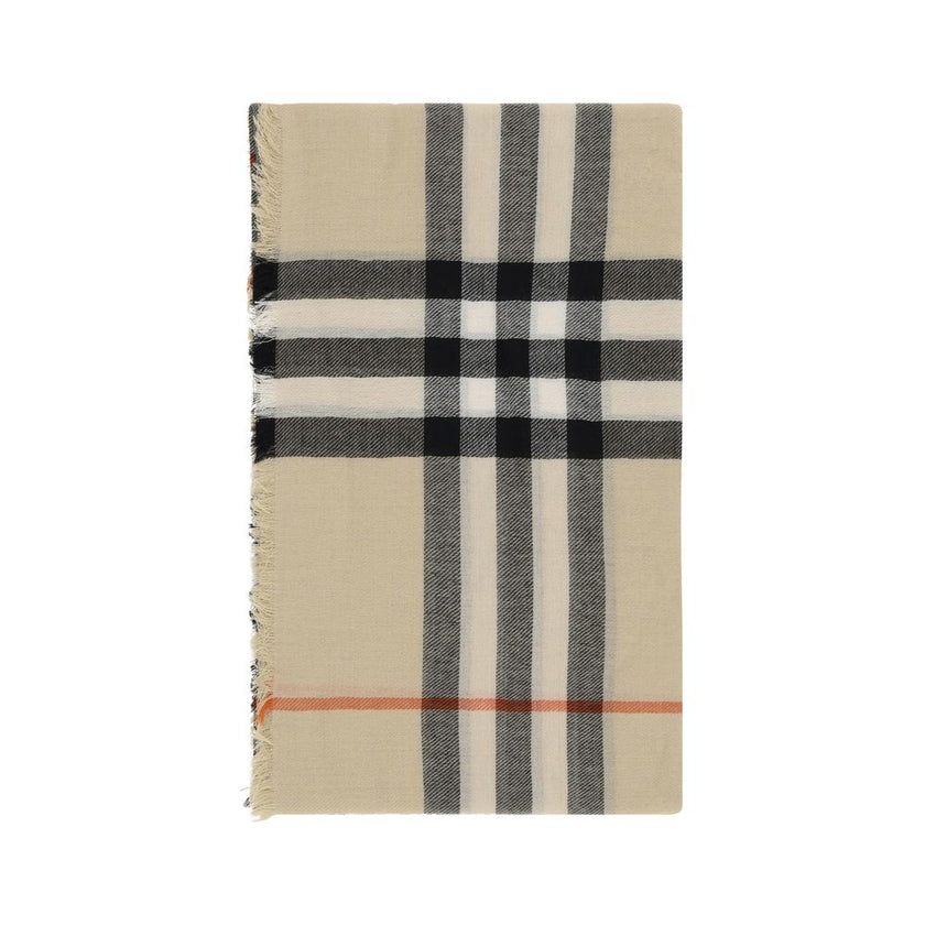 Beige Wool ScarfBurberry’s wool Scarf is a classic accessory that combines warmth and style. Featuring frayed hems and the famous all-over repeated Archivio Check pattern, it represents the excellence of the brand’s iconic design. Perfect for those lookin