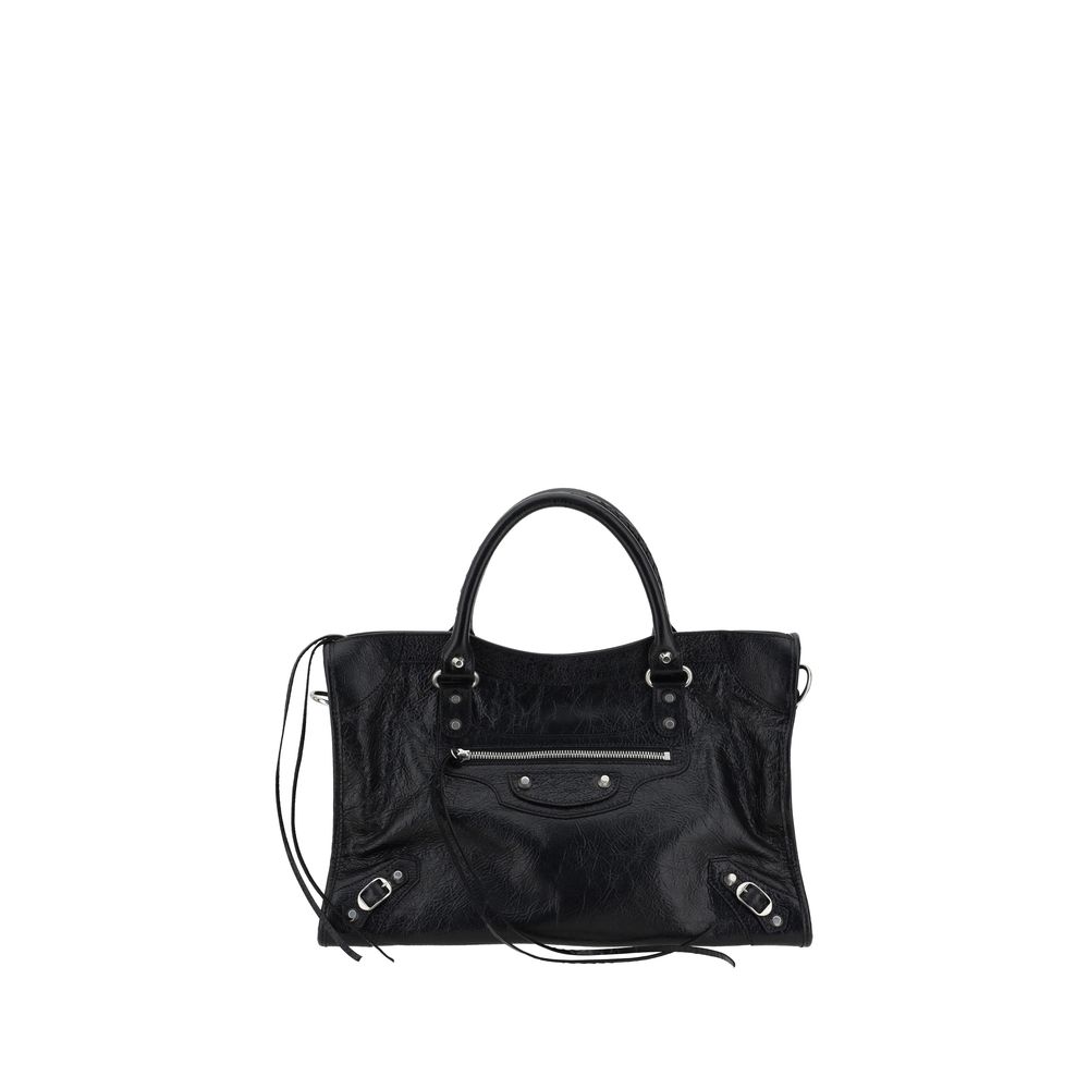Black Lamb Ovis Aries Aries Shoulder BagBalenciaga’s Le City Medium Lambskin Handbag combines elegance and functionality. Made of soft lambskin leather, it features two hand-woven leather handles and an adjustable, removable shoulder strap for added versa