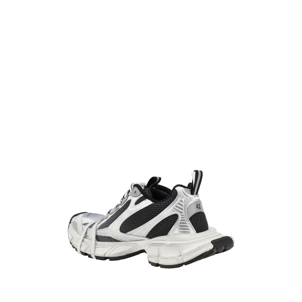 Multicolor Polyethylene Athletic SneakersBalenciaga’s 3XL Sneakers are a true statement of style and innovation. The front closure with multiple laces and double tongue offer a bold, functional look, while contrasting mesh and mesh panels add dynamic, bre